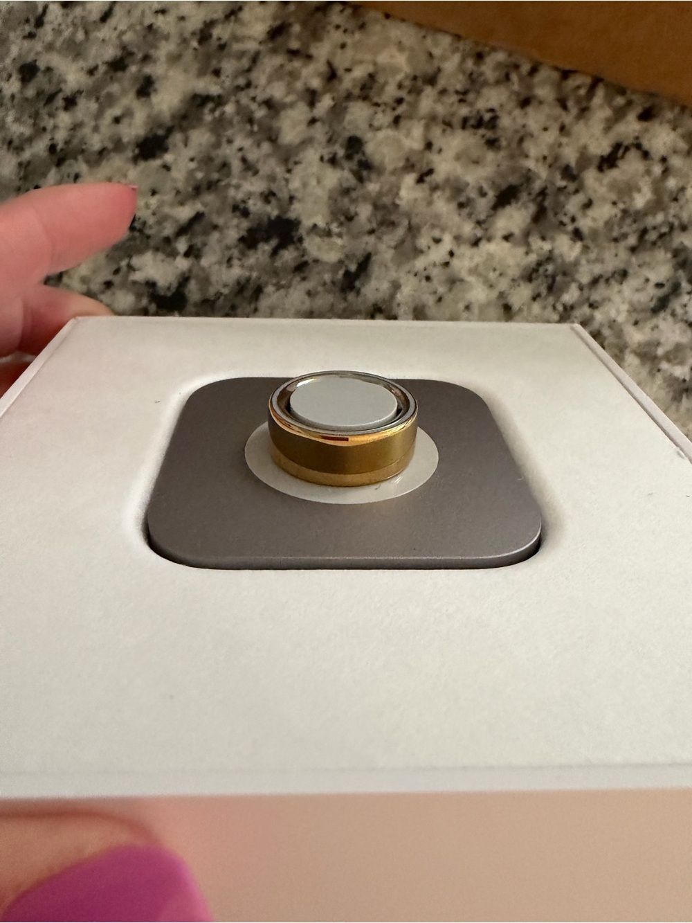 Oura 4 Gold size 5